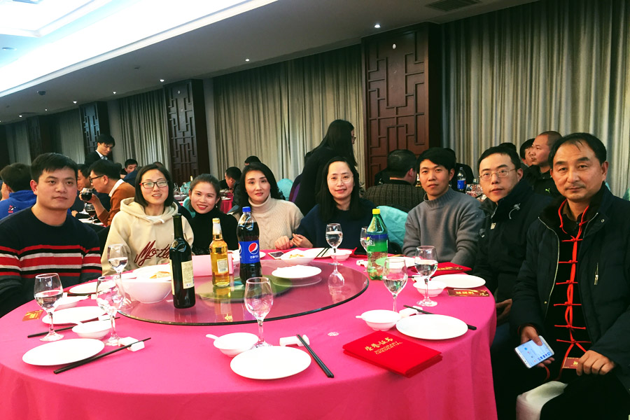 贏戰(zhàn)豬年、共創(chuàng)輝煌--山美股份隆重舉行2018年度表彰大會暨2019迎新年會