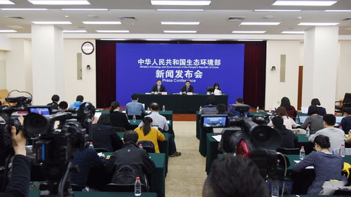 全國(guó)砂石開(kāi)采、加工、運(yùn)輸?shù)日涡袆?dòng)來(lái)襲！—— 今天起，生態(tài)環(huán)境部組織2.2萬(wàn)人次開(kāi)展新一輪強(qiáng)化監(jiān)督！