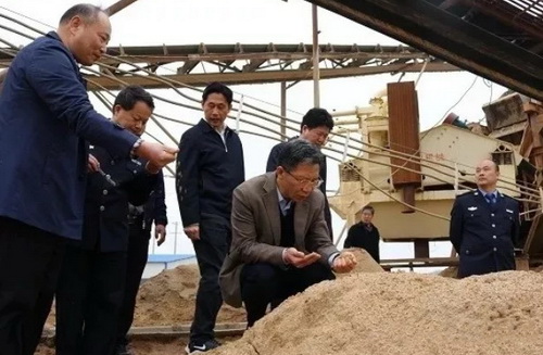 機(jī)制砂進(jìn)入“黃金時(shí)代”，機(jī)遇與挑戰(zhàn)并行，如何抓住機(jī)遇，你需要知道這四點(diǎn)！