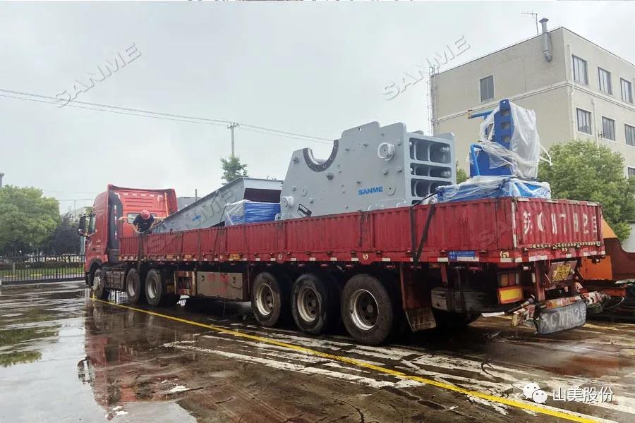 發(fā)貨季｜山美股份高性能破碎篩分裝備發(fā)往江西，助力當(dāng)?shù)鼗?xiàng)目建設(shè)及建筑固廢資源化