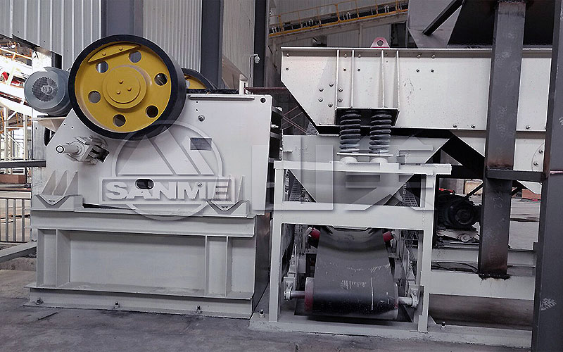 900*1200鄂式破碎機多少錢一臺？產(chǎn)量如何？