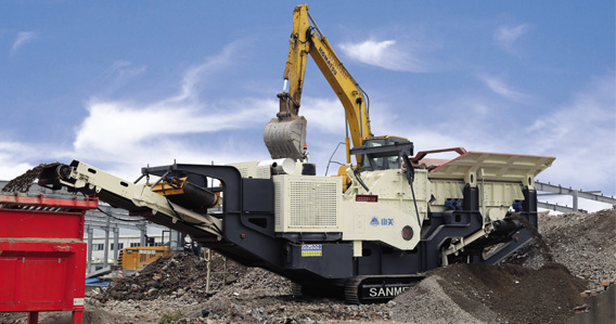 我國建筑垃圾日益嚴(yán)重，建筑垃圾移動式破碎機(jī)領(lǐng)域面臨新的發(fā)展機(jī)遇。