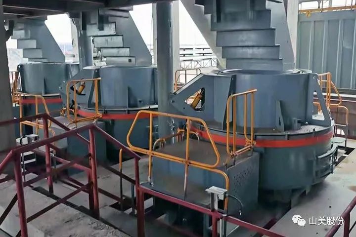 砂石協(xié)會(huì)報(bào)道！上海山美大進(jìn)料、大產(chǎn)量立式?jīng)_擊破碎機(jī)（制砂機(jī)）成功用于東方希望骨料生產(chǎn)線升級(jí)改造項(xiàng)目！