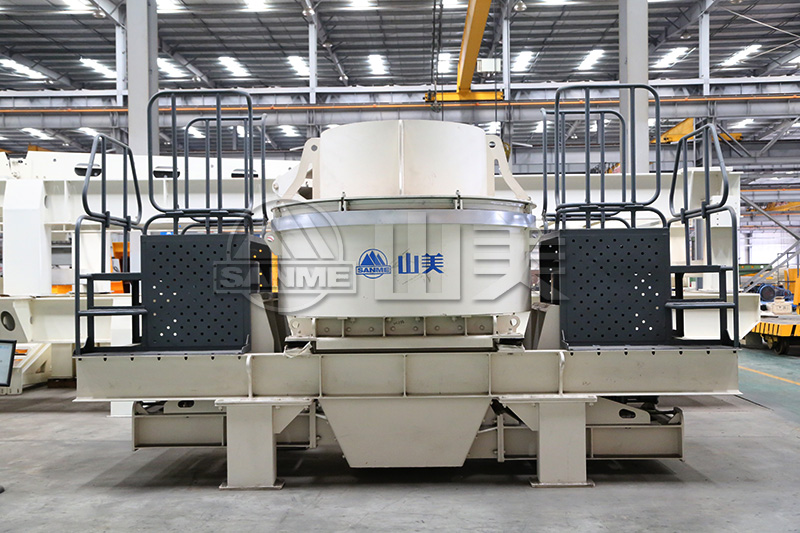 制砂機出砂率低是什么原因?qū)е碌模? /> 
</p>
<h2>
	&emsp;&emsp;制砂機出砂率低是什么原因?qū)е碌模?
</h2>
<br />
&emsp;&emsp;<strong>一、<a href='http://m.15hair.com/application/aggregate/Manufactured-sand.html' title='機制砂' target='_blank'>機制砂</a>處理物料的硬度：</strong><br />
<br />
&emsp;&emsp;礦物石在生產(chǎn)過程中礦石的本身硬度成為了破碎難度的關(guān)鍵因素。礦石硬度越大密度越大，所以就越難破碎，破碎生產(chǎn)效率越低，也會對設(shè)備的磨損越大，不僅會影響制砂機的生產(chǎn)量，還會對設(shè)備造成磨損。所以，物料要選擇硬度適中的。<br />
<br />
&emsp;&emsp;<strong>二、制砂物料的粘結(jié)度：</strong><br />
<br />
&emsp;&emsp;物料的粘度越大，就更容易黏結(jié)在制砂機上面。黏度高的物料黏結(jié)在制砂機內(nèi)壁上，會非常影響制砂機的生產(chǎn)效率。所以，物料在選擇時，選擇物料黏度較小的物料。<br />
<br />
&emsp;&emsp;<strong>三、物料的含水量：</strong><br />
<br />
&emsp;&emsp;物料的含水量較大時，容易沾黏在設(shè)備的內(nèi)壁，并且在物料進料的過程中很容易會導(dǎo)致制砂機堵塞，從而導(dǎo)致制砂機的生產(chǎn)能力，影響到制砂機的正常運行。所以，當(dāng)我們在選擇物料時，要控制物料的含水量。要是物料的濕度比較大，可以經(jīng)過風(fēng)吹日曬來盡量降低物料中的含水量。<br />
<p>
	<br />
</p>
<p style=