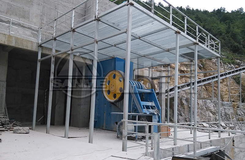 顎式破碎機與旋回式破碎機比較，優(yōu)缺點分析