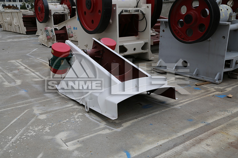 制砂生產(chǎn)線需要哪些破碎設(shè)備呢？