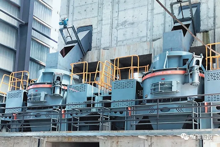 VC7系列立式?jīng)_擊破碎機(jī)——多領(lǐng)域適用，展現(xiàn)強(qiáng)大實(shí)力